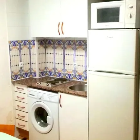Studio Carrer Pere Anton Ferrer * Sitges